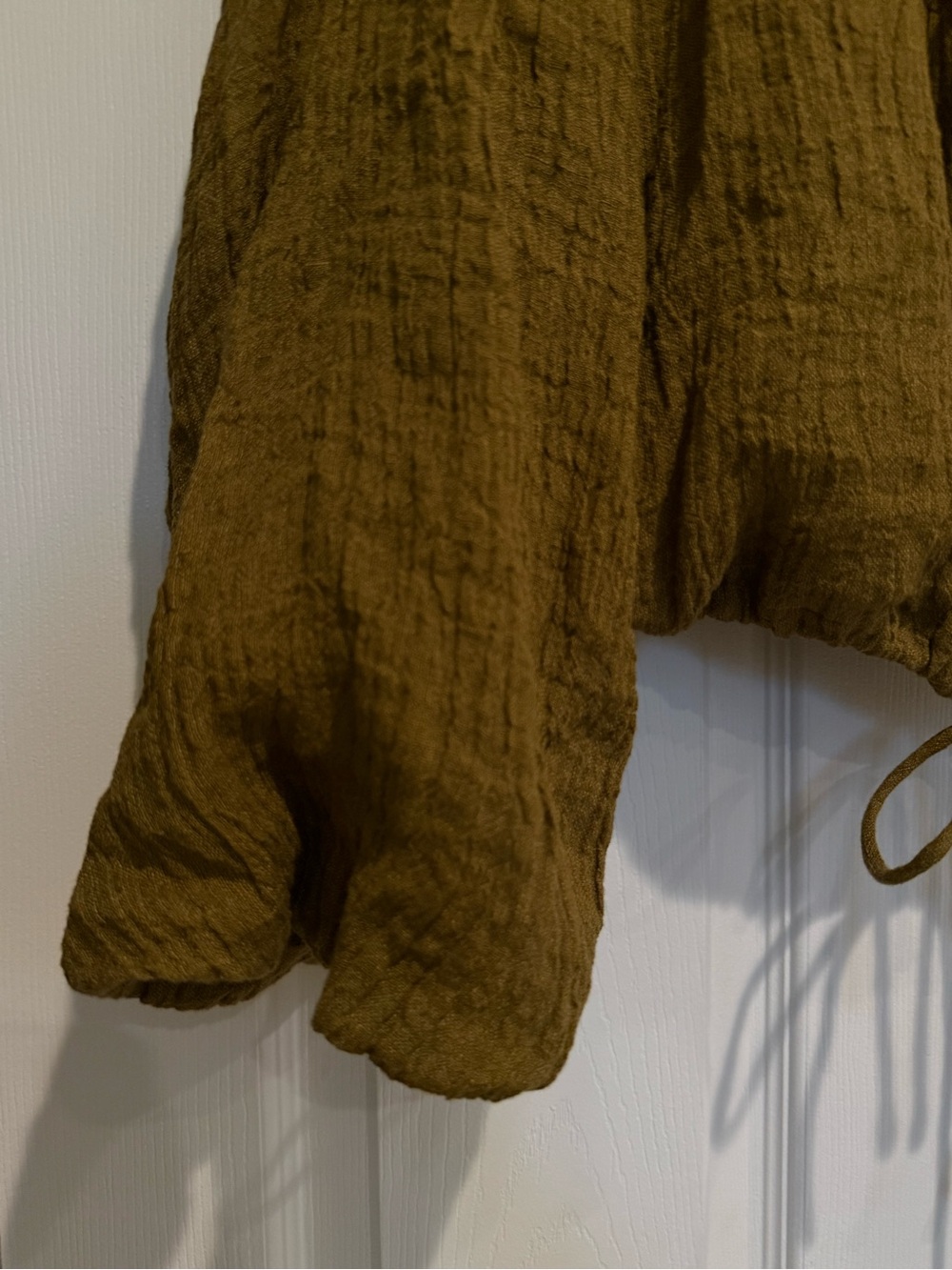 Massimo Dutti Tie-Front Balloon Sleeve Blouse in Olive XS - Picture 3 of 7